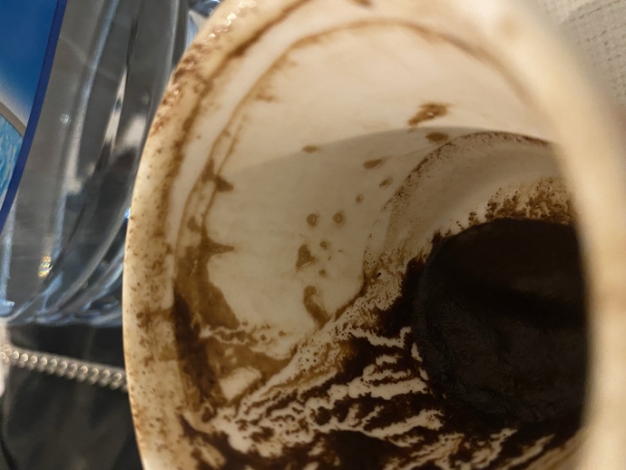 Fal bakmayı bilen varsa baksın canım sıkılıyor?