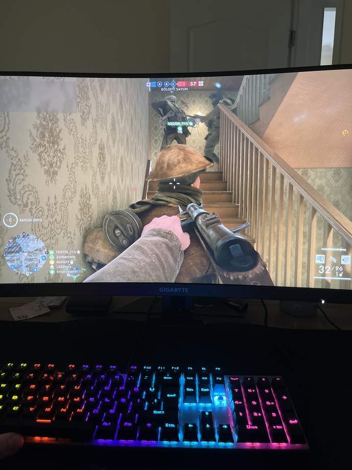 Bf1 oynayan var mı KS üyeleri?