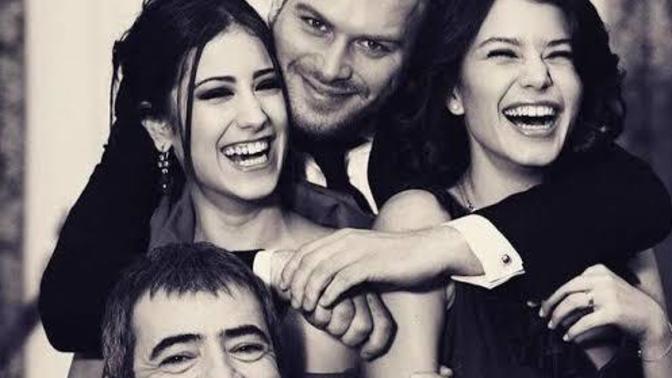 Aşk var ama gelecek yok… Mantık var ama kalp yok… Siz hangisini seçerdiniz?🥀?