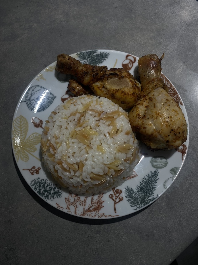 Pilavı şehriyeli mi seversiniz sade mi?