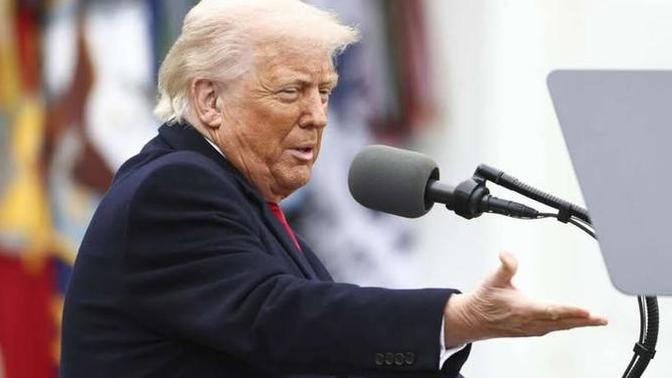 Trump, tüm ülkelere en az yüzde onluk gümrük vergisi getiriyor sizce bizim ekonomizi de etkiler mi?