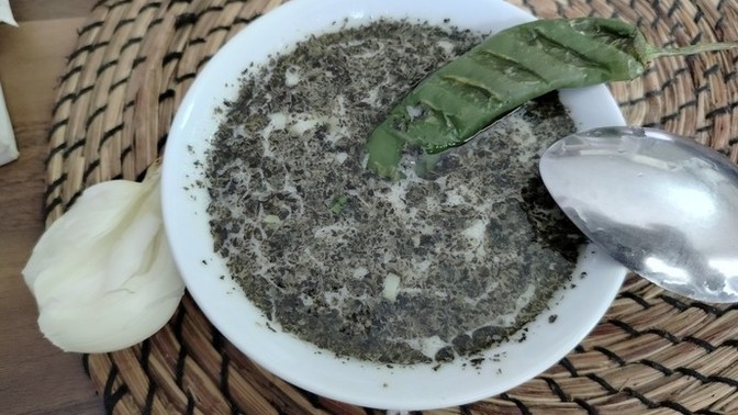 Yayla çorbasını nasıl yiyorsunuz?