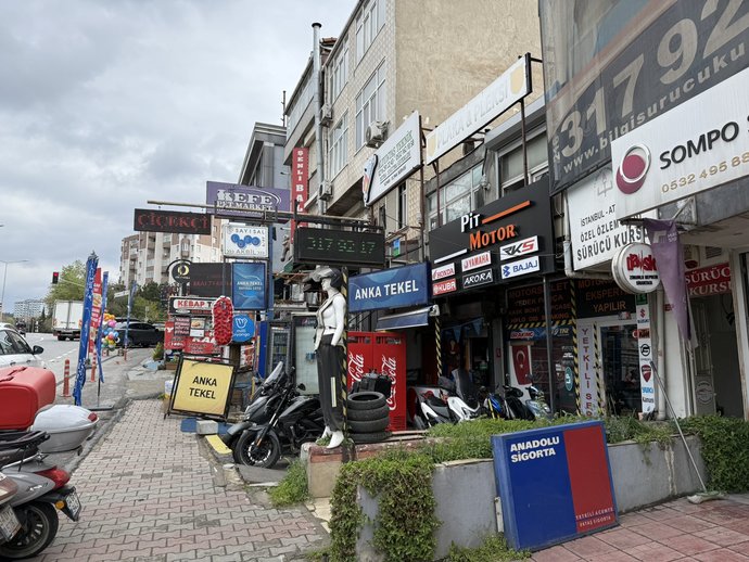 Bu görüntü çok çirkin değil mi?