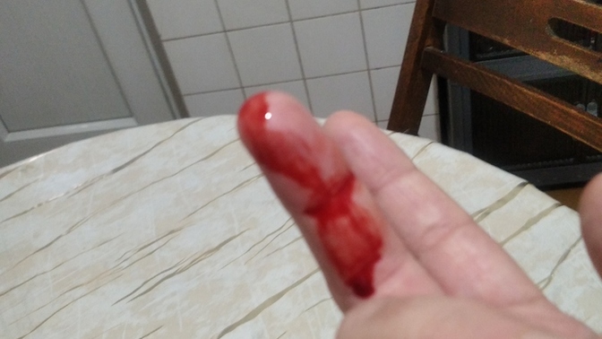 Burada ölsek haberiniz olmayacak öyle dimi?
