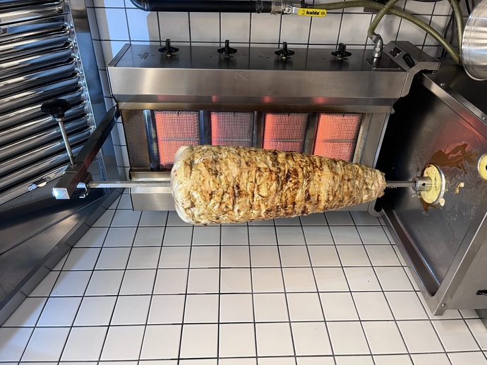 Chefiniz döner takmayı öğrenmiş mi sizce?