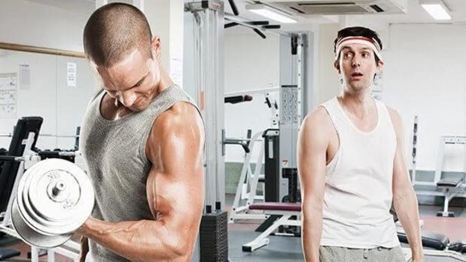 Zorlu bir spor sonrası kalkmayan kolunuza masaj yapacak kimseniz var mı?