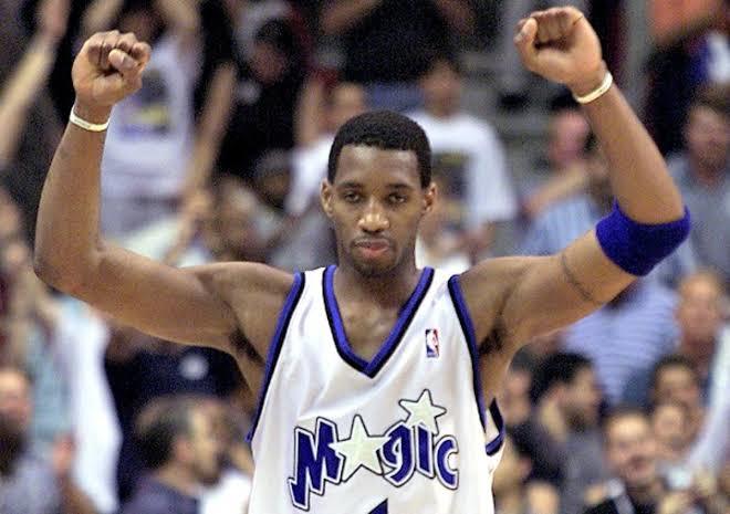 Sizce zamanında Lebron James mi daha iyi oyuncuydu yoksa Tracy Mcgrady mi?