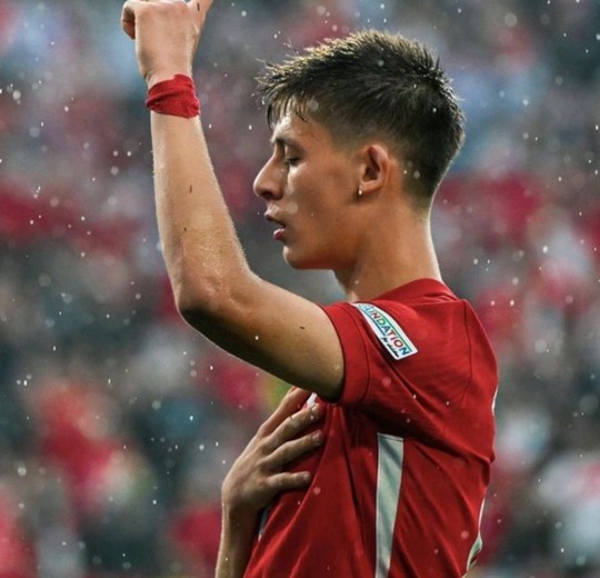 Arda Güler sizce yıldız futbolcu olmayı hak etti mi?