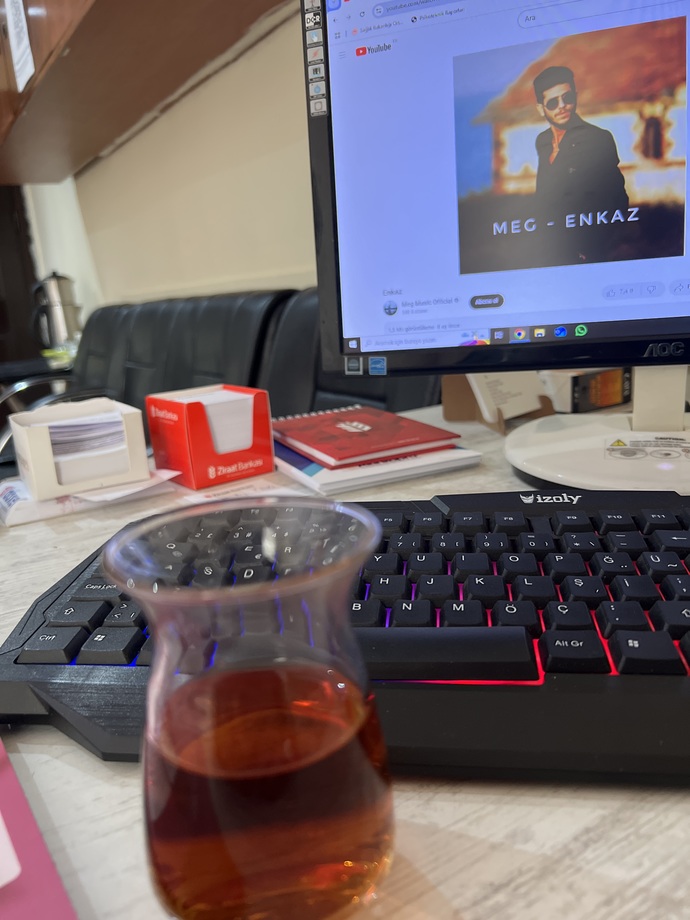 Çayına dem olmak istediğiniz biri oldu mu ?
