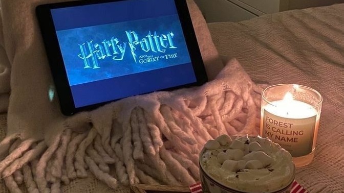 “İzlemeyeni dövüyorlar” denecek kadar popüler ama overrated bir yapım var mı?