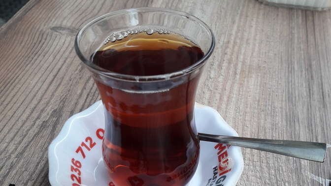 Kimler çay içmek istiyor?