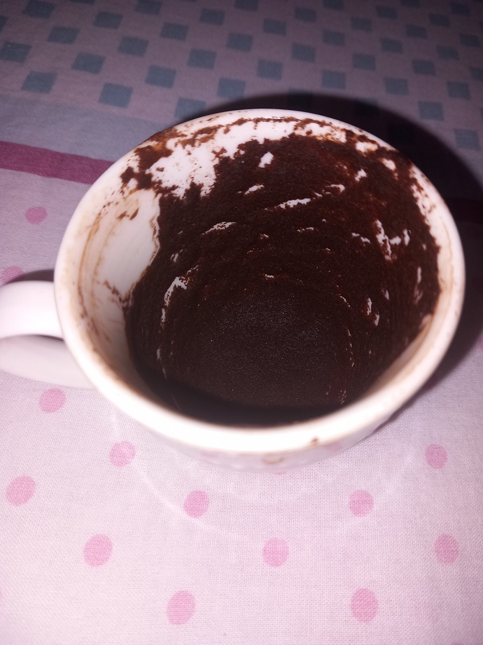Kahve ictim, falima bakar misiniz?