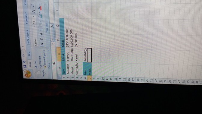Office 2007 kullanan var mı hala?