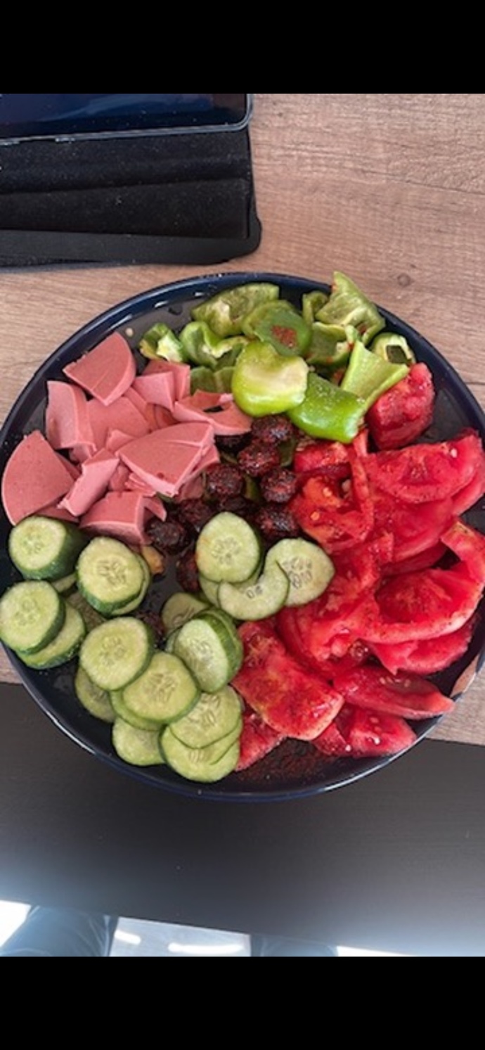 Seni yemeğe davet eder miydim?