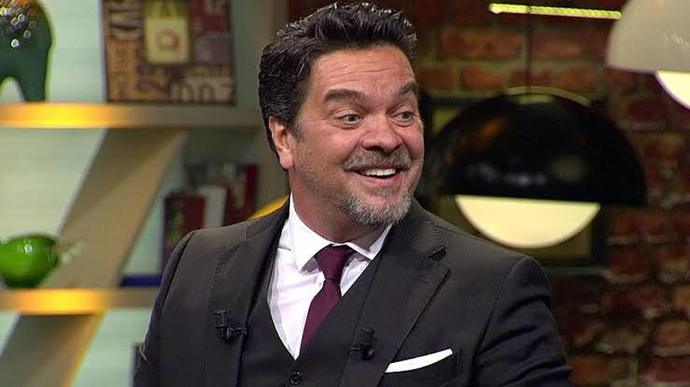 Kanal sahibi olarak bir talk show programı başlatmak istiyorsunuz, bu programın sunucusu kim olur?