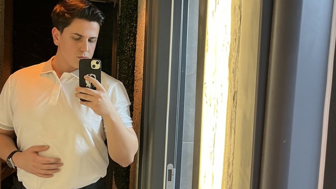 Bu eleman beni güreşte yenebilir mi sizce?