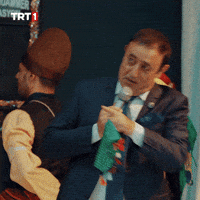 Cevizimde kalp çıktı. Bana bu sene evlilik yolu mu görünüyo ne dersin 🤣?