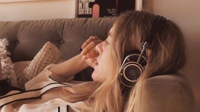 Bi işi yaparken müzik dinlemek dikkatinizi dağıtır mı?