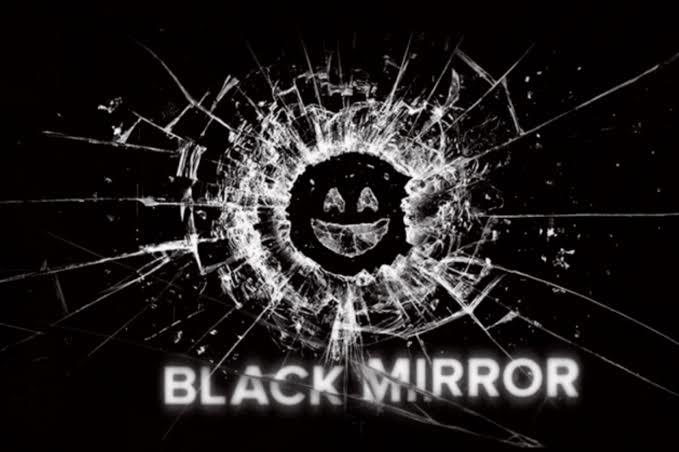 Black mirror 7. sezonu sizce diğer sezonlar kadar başarılı mıydı?