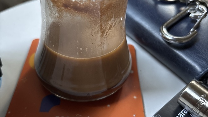 Sabah kalktığımızda kahve bardağımız neden bu kadar çabuk bitiyor? ☕️?