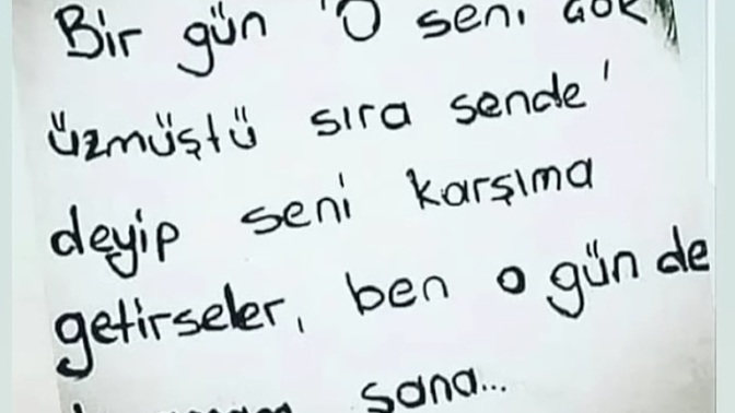 Ne yapmış olursa olsun kıyamadığınız insanlar var mı hala?