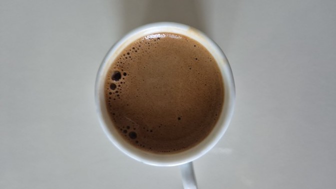 Yaptıklarınızın altında birsey arayan insanlar var mı?