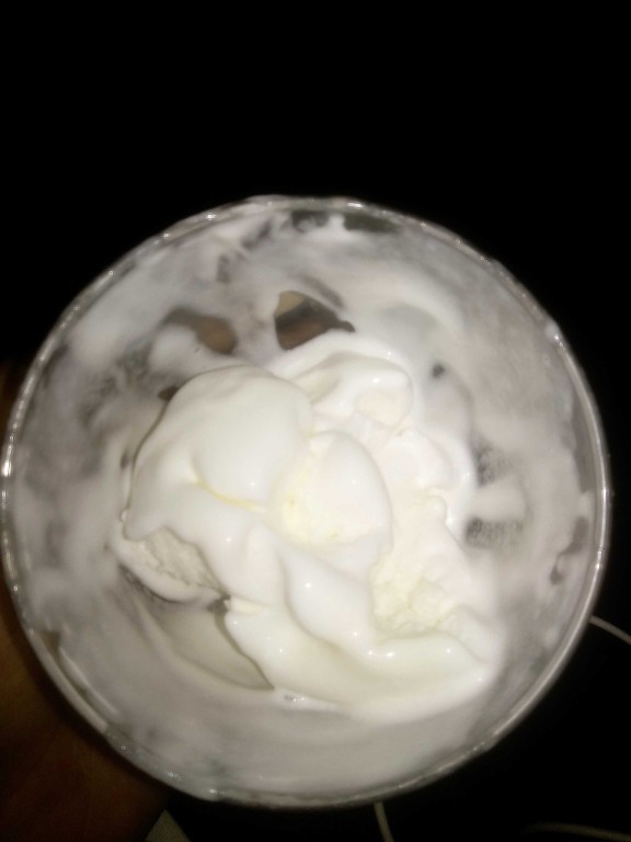 Erimiş dondurmanın zevki daha başka değil mi 🍧😋?
