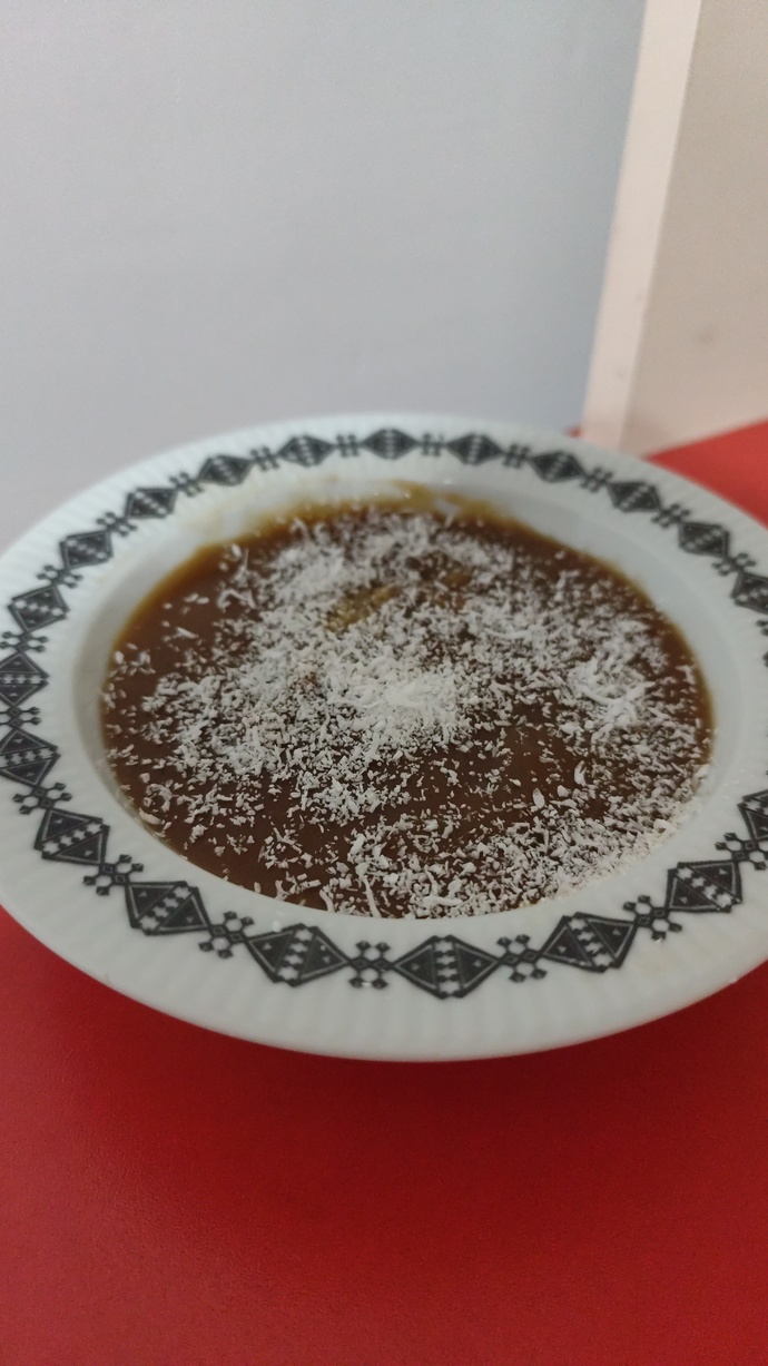 Cart curt tatlılarının yanında benim tatlının garibanlik?