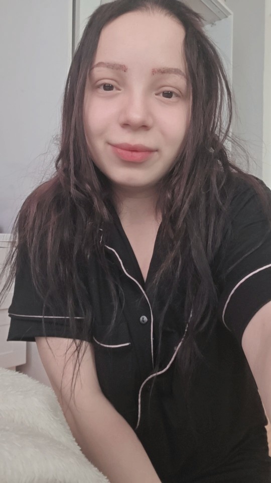 Hangi kaş bana daha çok yakışıyor?