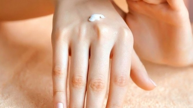 Ellerinize peeling yapıyor musunuz?