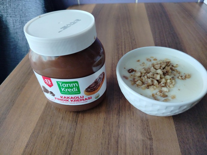 Fındıklı çikolata sütlaç ile yenir mi?