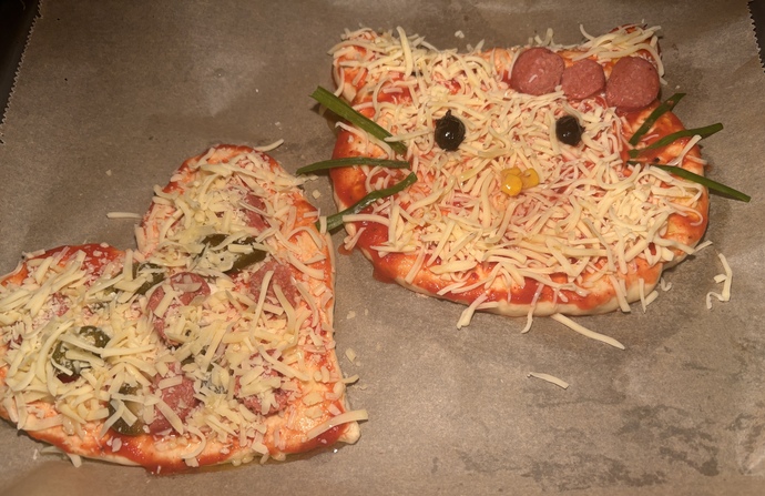 Hello Kittyli pizza yediniz mi hiç? Kim ister?