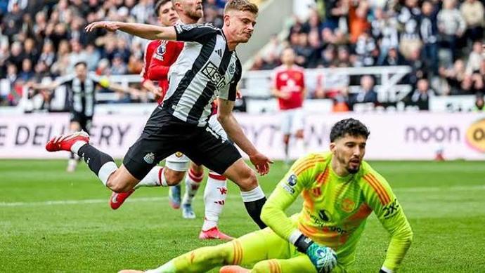 Sizce Man. Unitedın en kötü kalecisi hangisidir?
