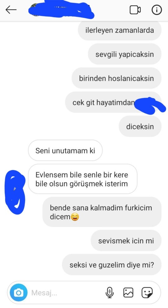 Yıllar önce seni unutamam asla diyen şu an evli olan eski sevgili unutmuş mudur?