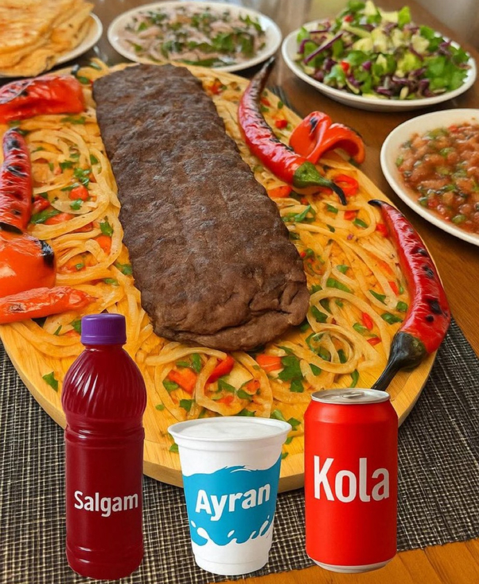 Kebabın yanında en güzel içecek sizce nedir?