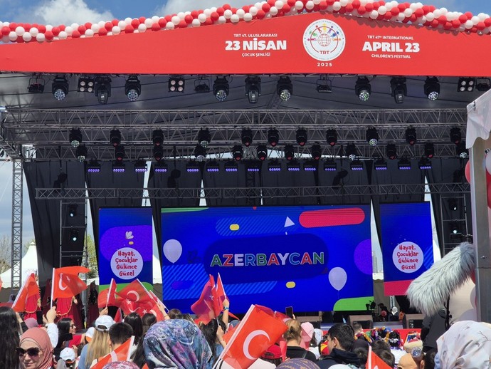 Uluslararası 23 Nisan  Çocuk Şenliği Kortej Yürüyüşüne gittiniz mi?