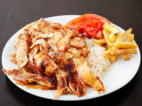Pilav üstü et döner mi tavuk döner mi?