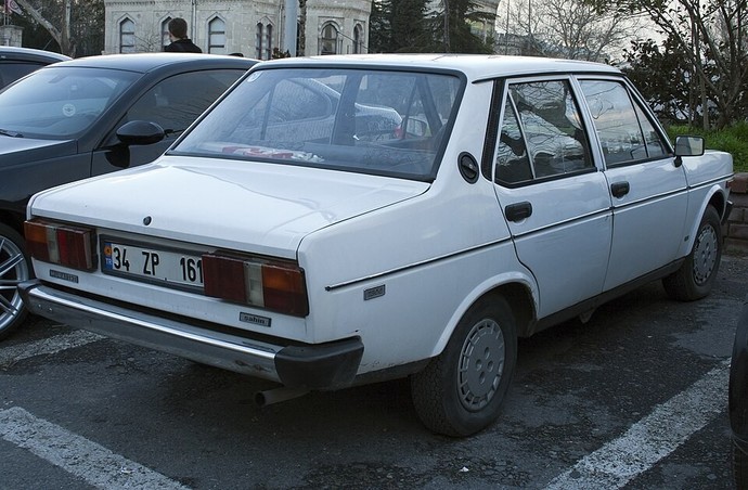 Tofaş Murat 124 mu murat 131 mi hangisi daha efsane en sevdiğiniz otomobil?