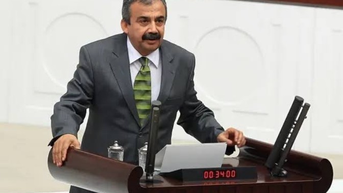 Kalleş Terörü destekleyen Sırrı Süreyya Önder hayatını kaybetti?