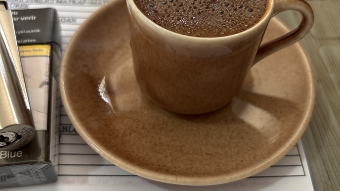 Günaydınlar 🌺🌱🥰🫠 Güne kahve ile başlayan kimler?