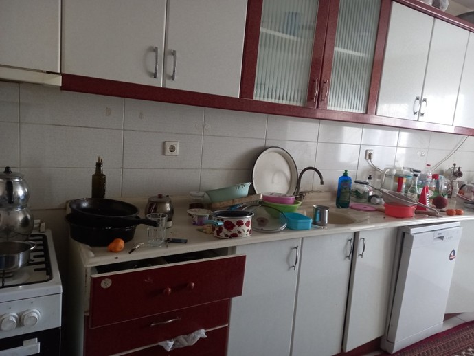 Memurlar çok mu yoruluyor kölelik mi yapıyorlar krbaç mı yiyorlar?