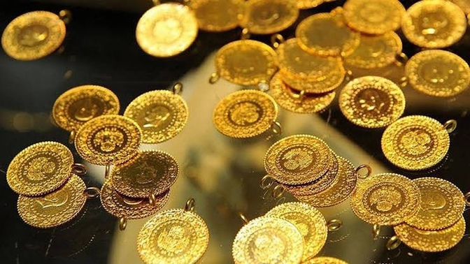Gram altın 4300 TLyi gördü 📈 Sizce bu yükseliş devam eder mi yoksa düşer mi?