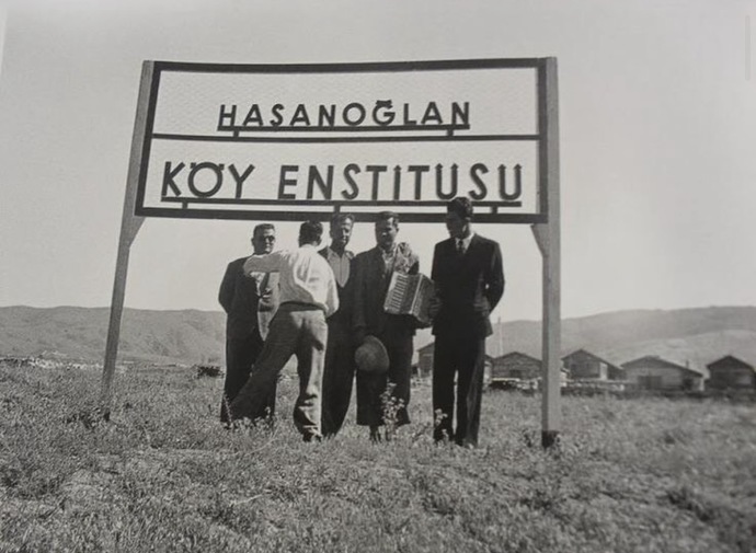 Köy enstitüleri kapatılmasaydı bugün neler farklı olurdu?