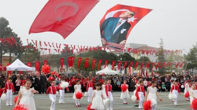 Öğrenciyken 23 Nisan  gösterilerine katıldınız mı?