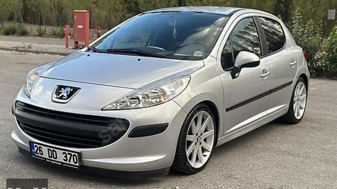 Peugeot 207 1.4 hdi yoksa 2.0 ford transit mi saplar yarışta?