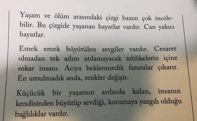 Mavi Saçlı Kız💙