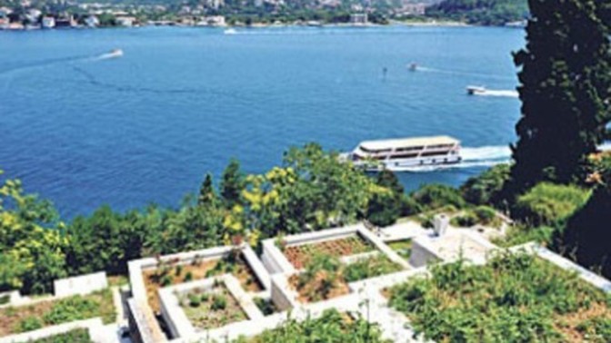 Mezarını manzaralı mı istersin?
