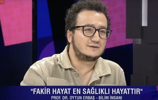 Oytun erbaş bu seferde deprem uzmanı oldu! Uzmanı olmadığı bir alanda toplum için hayati önem taşıyan bir mesaj vermek doğru mu?