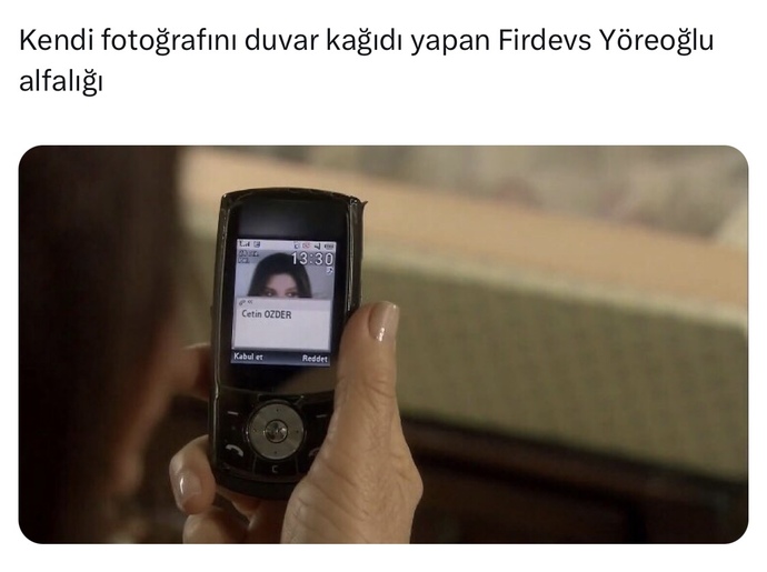 Telefon ekranına kendi fotoğrafını duvar kağıdı yapan insanlar hakkında ne düşünüyorsunuz?