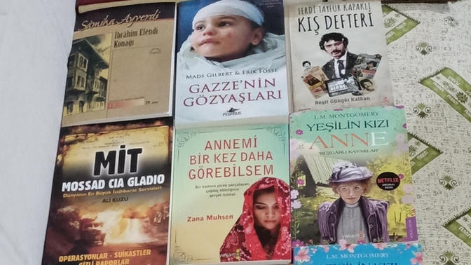 En son hangi kitapları aldınız? Kitap okuma sıklığınız nedir?